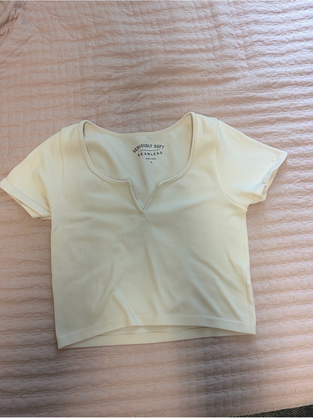 Aeropostale short sleeve crop top
